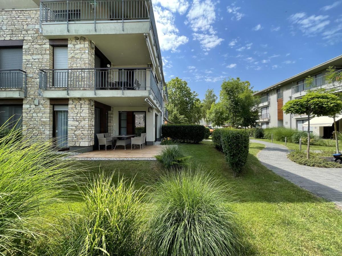 Zamardiresort Buitenkant foto